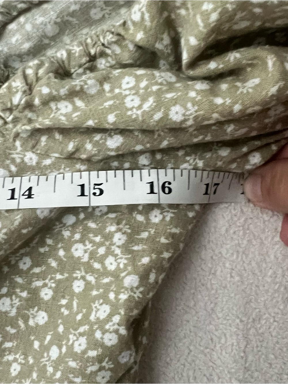 Abercrombie & Fitch Olive Green Floral Puff Sleeve Crop Top - Picture 8 of 9